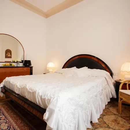 Homestay Cavour, Nearby Cinqueterre *